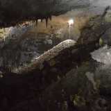 Un'affascinante cavit� di Ostuni rimasta inesplorata per ben 25 anni, che racchiude la storia geologica del territorio circostante. E' la strana storia della grotta di San Biagio, visitata lo scorso 8 settembre dal locale Geos (Gruppo escursionistico e speleologico)